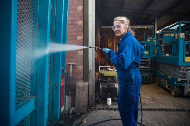 Best Roof Pressure Washing  in La Crosse, WI